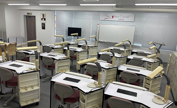 銀座校スクール内観