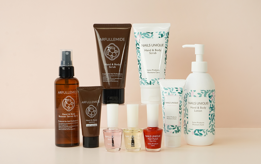 ネイルファイルとニッパー